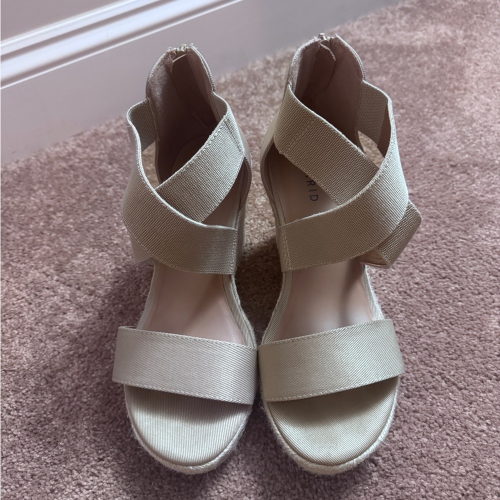 Stretch platform wedge sandals - Picture 2 of 6